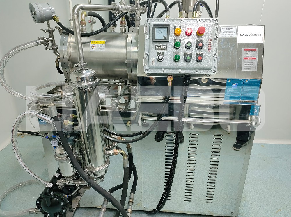 北京某公司25L砂磨機(jī)調(diào)試成功