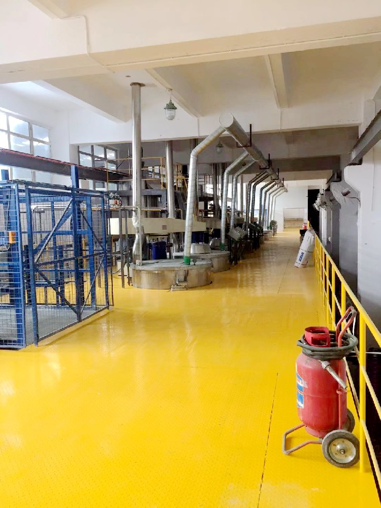 東莞環(huán)氧地坪材料自動(dòng)化生產(chǎn)線