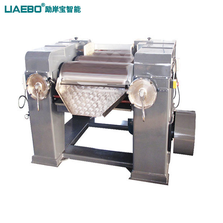 LSGX新型強(qiáng)力三輥研磨機(jī)