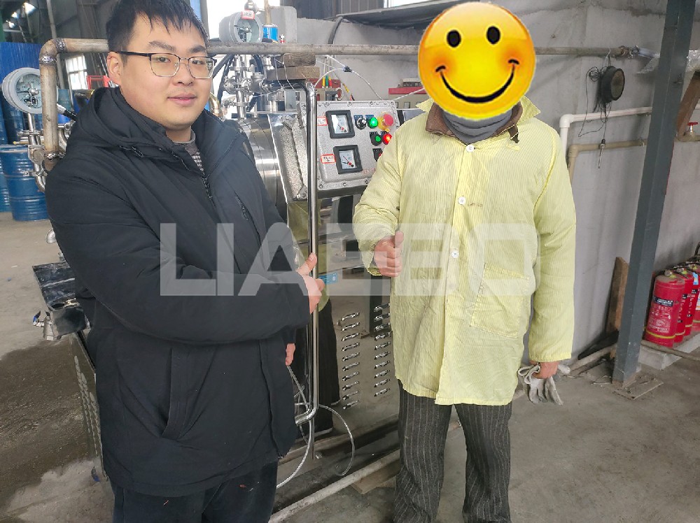 湖北某新材料有限公司30L臥式砂磨機調試成功